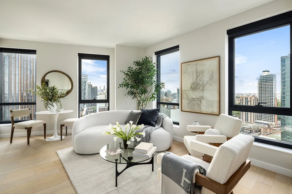 567 Fulton Street 46K