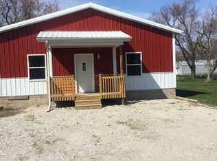 324 W Samuel St, Assumption, IL 62510