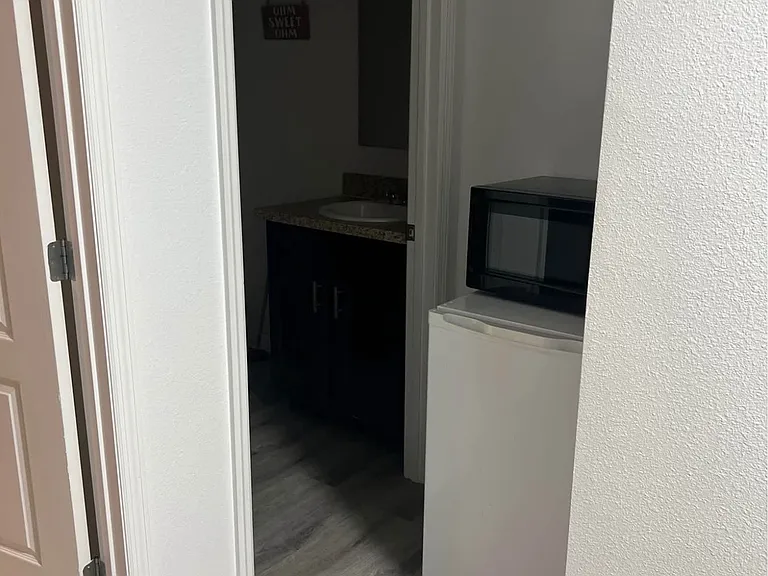 Sardinia Cir — Photo 6