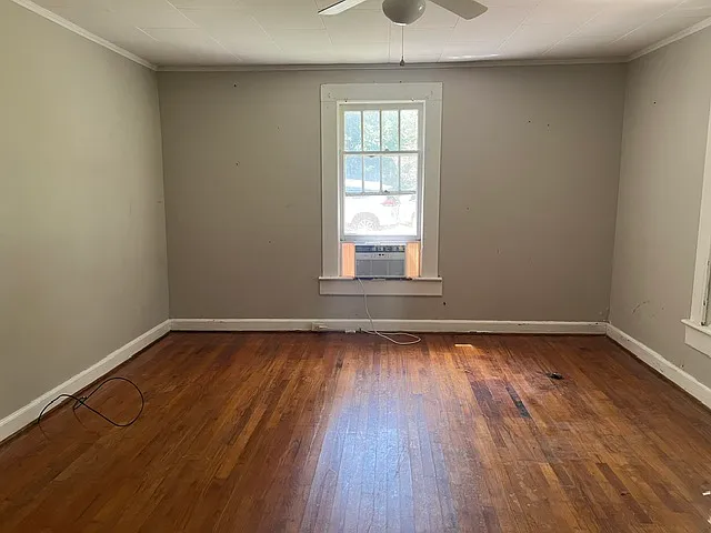 93 Virginia Avenue North - 1 — Photo 2