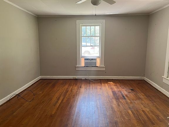 2nd image of 93 Virginia Ave N