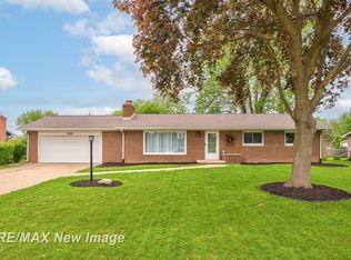 4260 Bradford Dr, Saginaw, MI