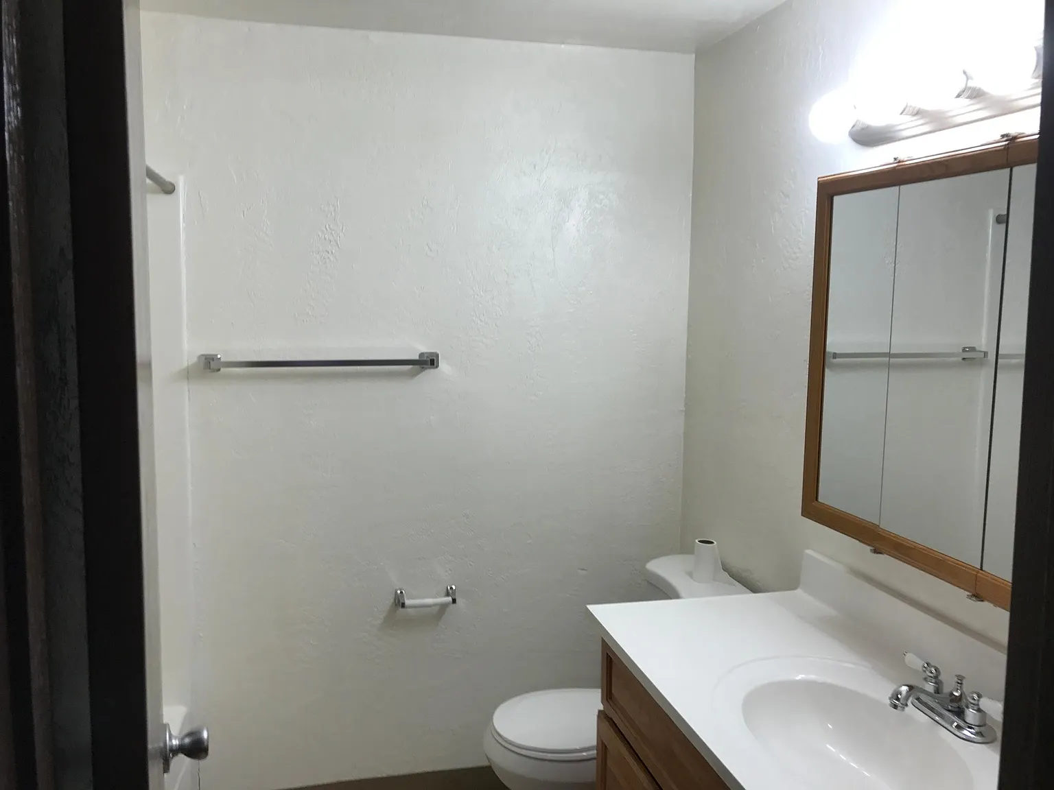 Woodland Park Apartments — Photo 3