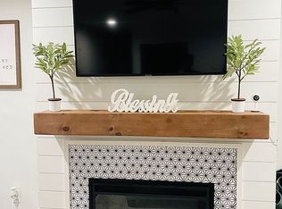 4862 Lehigh Dr, Walnutport, PA 18088