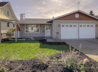 7544 NE Stanton St, Portland, OR