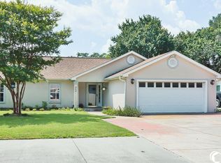 868 Castlewood Dr, Conway, SC 29526