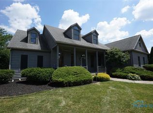 1903 Greystone Dr, Findlay, OH 45840