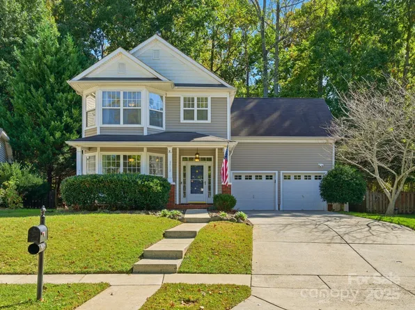 9512 Brighthaven Ln, Charlotte, NC 28214