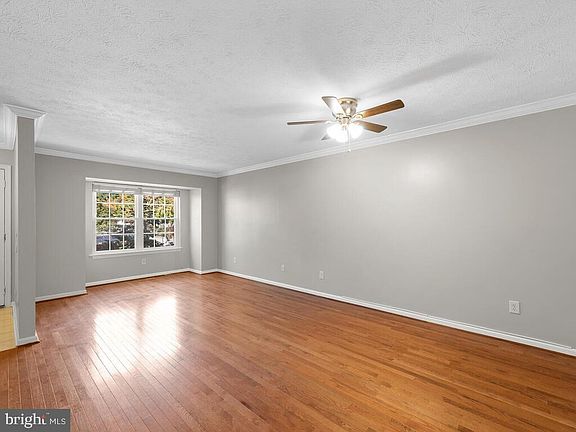 4th image of 9610 Donnan Castle Ct
