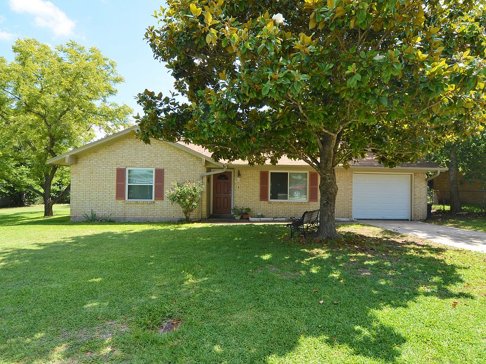 1st image of 119 Mary Alice Dr