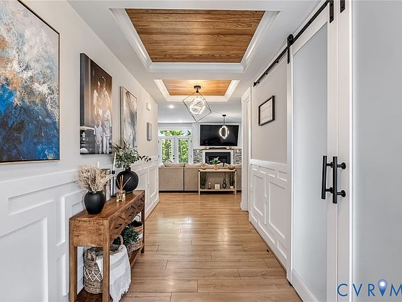 2nd image of 7125 Jones Run Ln
