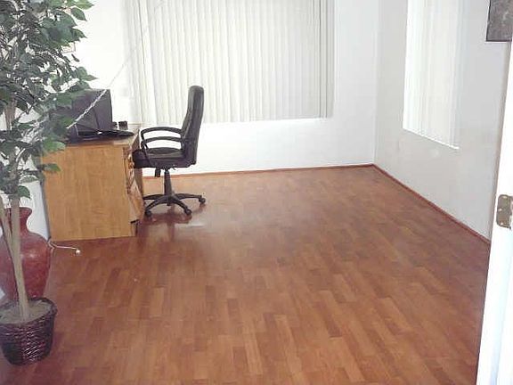 5th image of 7413 E Medina Ave