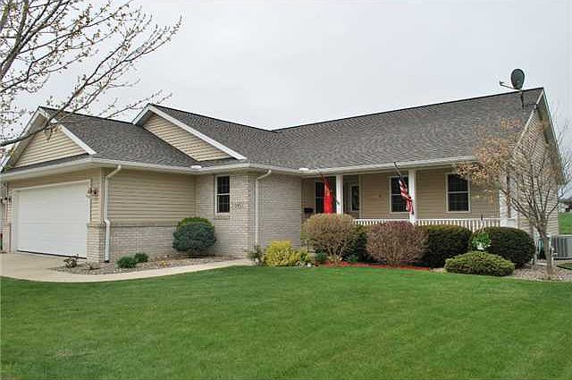1st image of 595 Woodside Ct