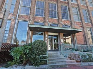 920 Poeyfarre St APT 275, New Orleans, LA 70130