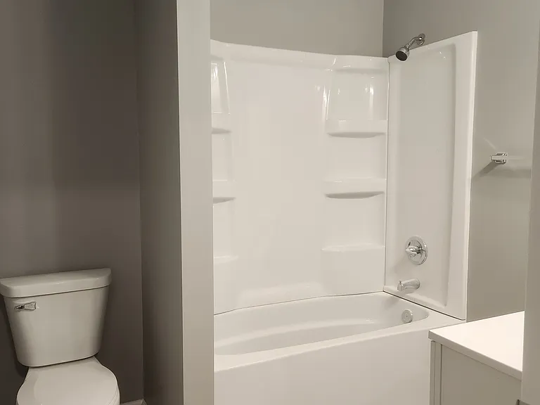 239 N Pine St #237 — Photo 5