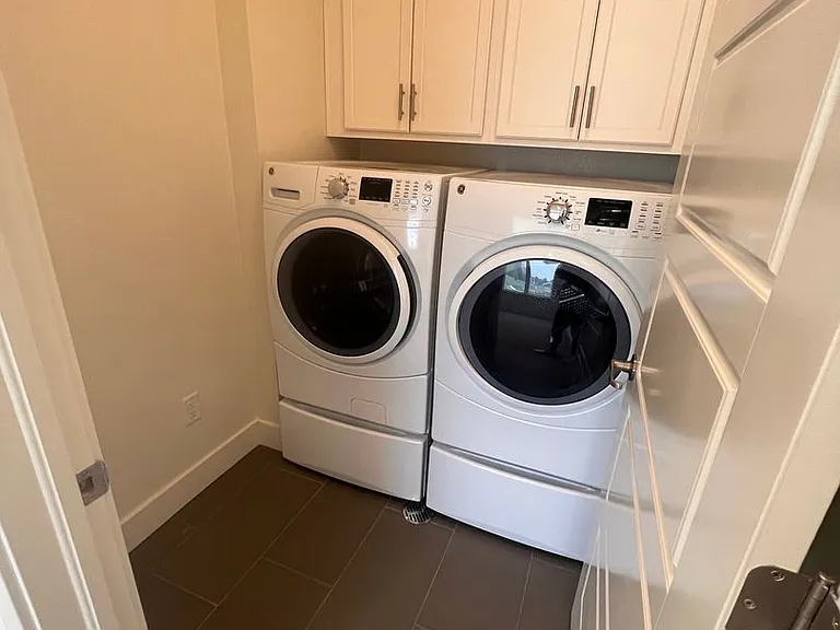 628 Discovery Pkwy — Photo 11