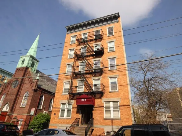 831 Clinton Street image 1 of 11