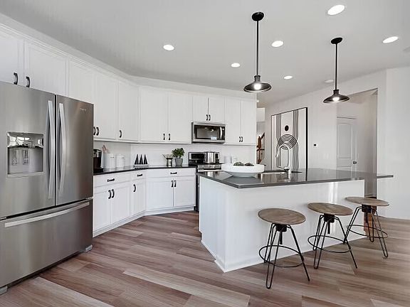 2nd image of 6922 Jacone Dr