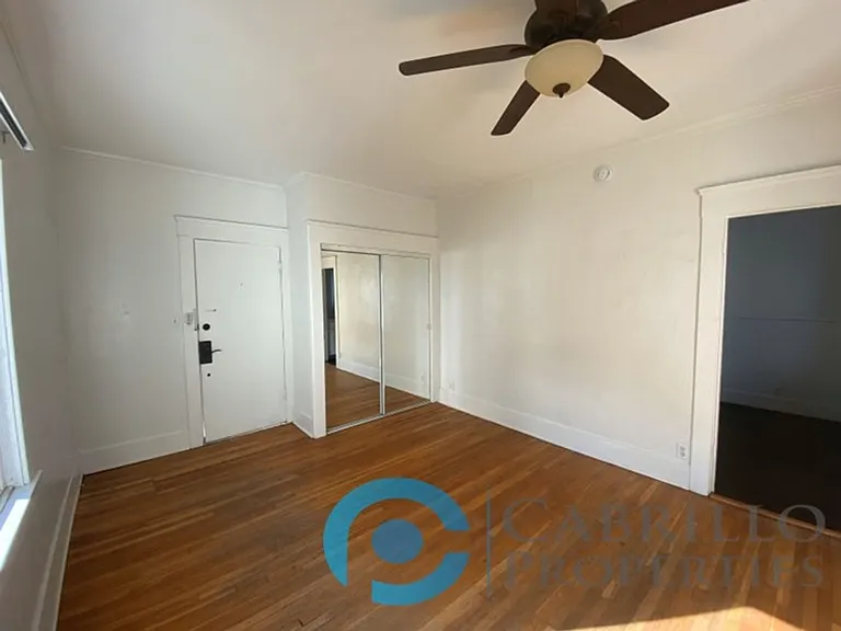 Casa Blanca Apartments — Photo 13