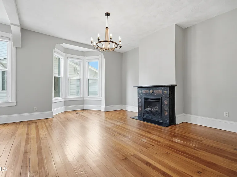 920 Pennsylvania Ave — Photo 10