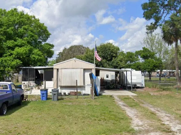 4437 SE 23rd Court, Okeechobee, FL 34974