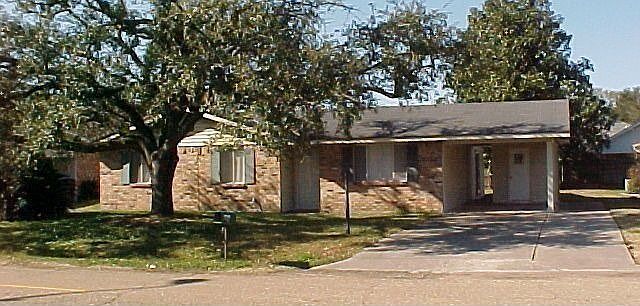 1st image of 2403 Saint Simon Dr