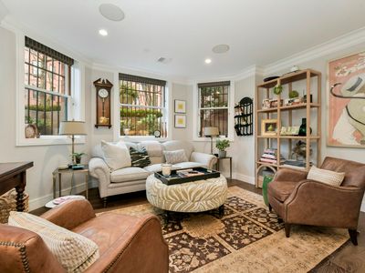 11 Exeter St APT 2, Boston, MA, 02116