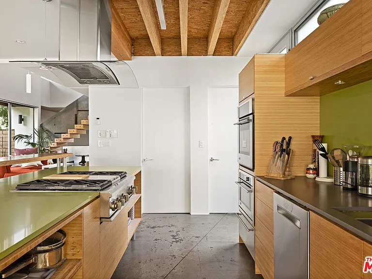 710 Milwood Ave — Photo 14