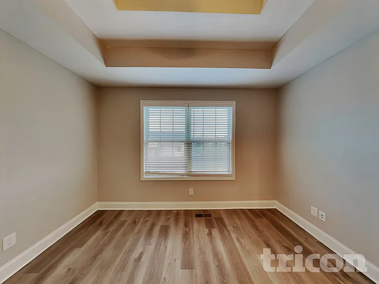 2314 Spike Ct — Photo 9