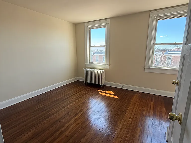 4224 Sheldon Ave — Photo 12