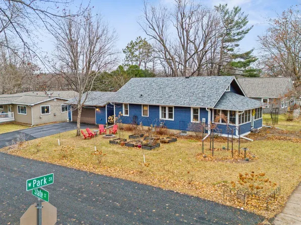 123 W Park St, River Falls, WI 54022