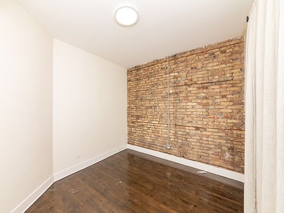 2nd image of 2169 N Milwaukee Ave #2
