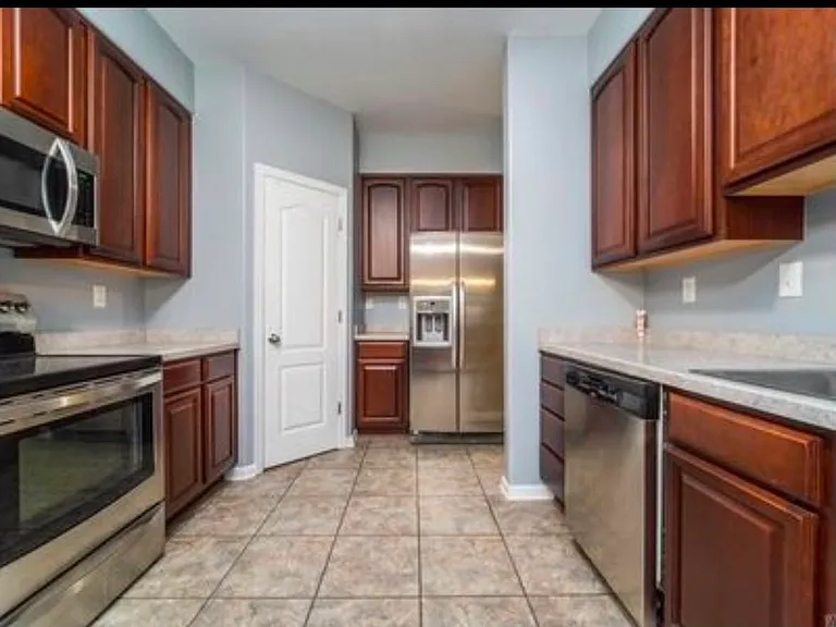 305 Adams Creek Rd — Photo 4