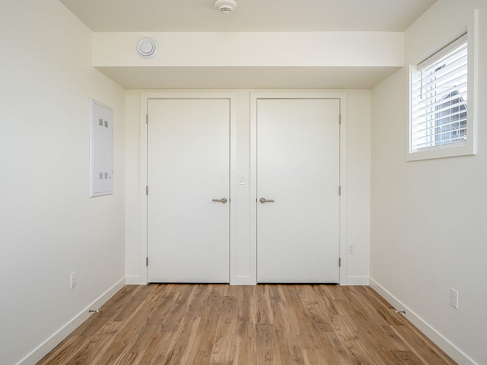 Steppe Apartments | One Bedroom A