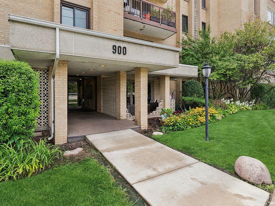 1st image of 900 S River Rd APT 4F
