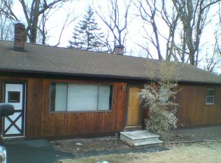 19 Pleasant St, Bethel, CT 06801