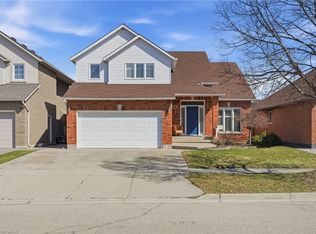 85 Heritage Dr, Hamilton, ON L8G 4P5
