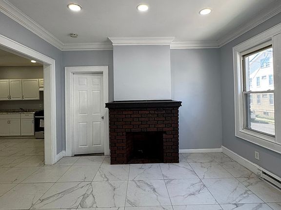4th image of 59 Mountain View Ave Floor 1