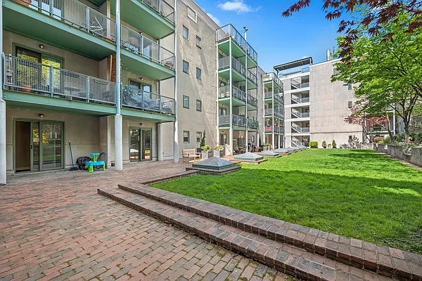 Rented by Corcoran | media 22