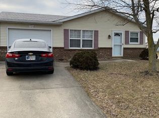 22410 Westmont Pl, Woodburn, IN 46797
