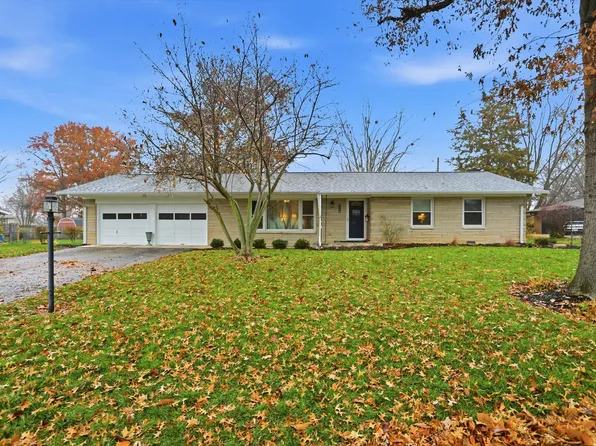 1110 Hillview Dr, Franklin, IN 46131
