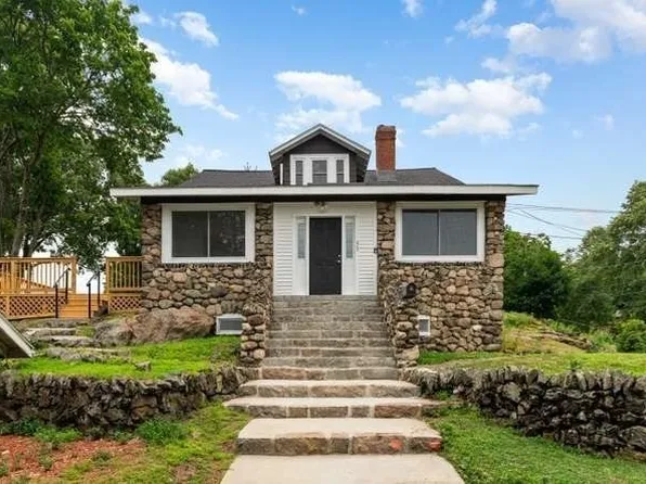 93 Crescent Hill Ave, Arlington, MA 02474