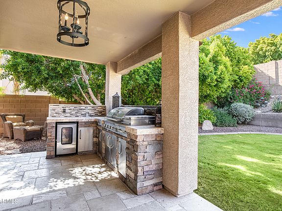2nd image of 6324 W AVENIDA DEL REY --