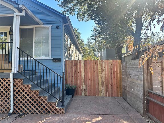 2nd image of 3156 4th Ave