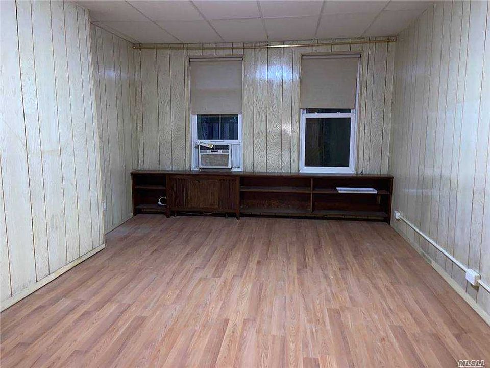 2nd image of 90-15 102nd St #2
