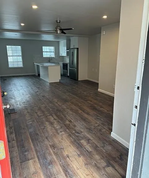 4520 Speedway #A — Photo 3