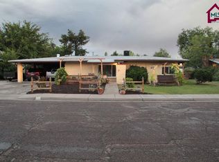 209 Princeton Dr, Las Cruces, NM 88005