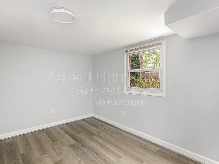 7329 Marc Dr — Photo 16