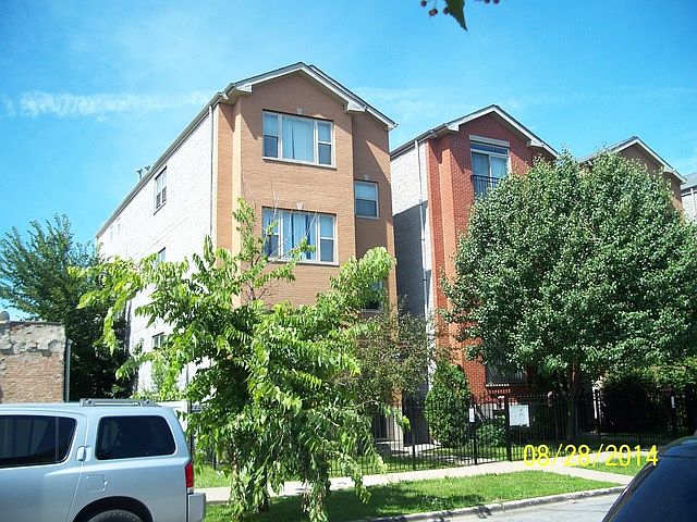1st image of 4252 S Vincennes Ave APT 2