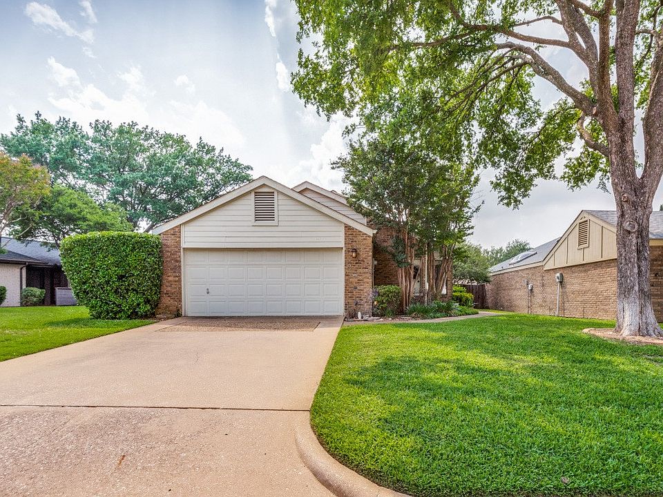 14815 Le Grande Dr, Addison, TX 75001 Zillow